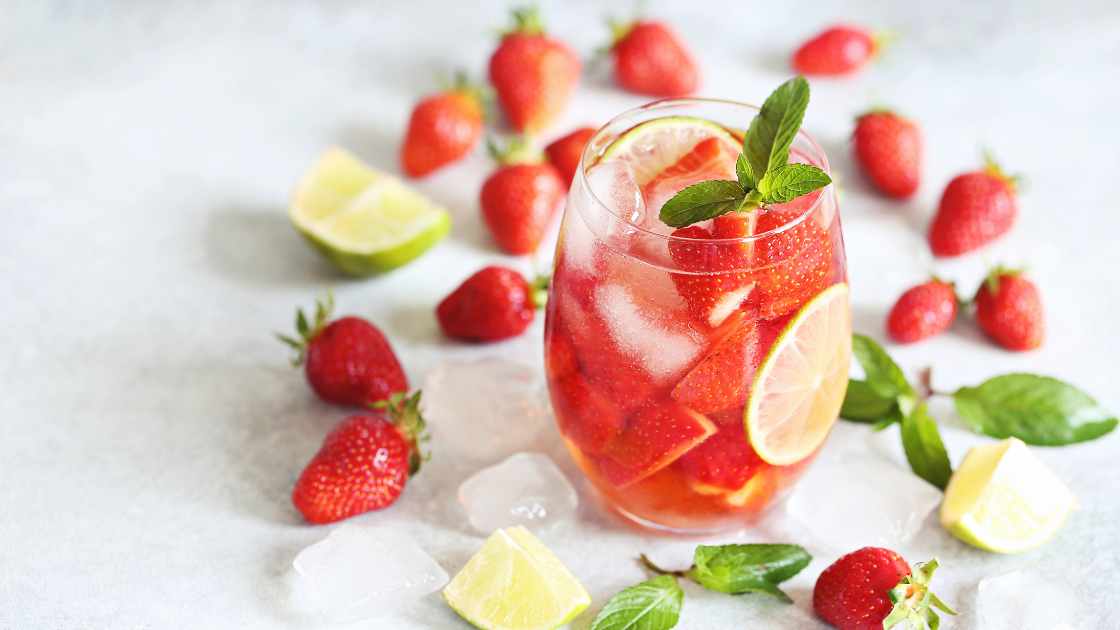 DIY Guide: How to Make Infused Sparkling Water in 5 Steps